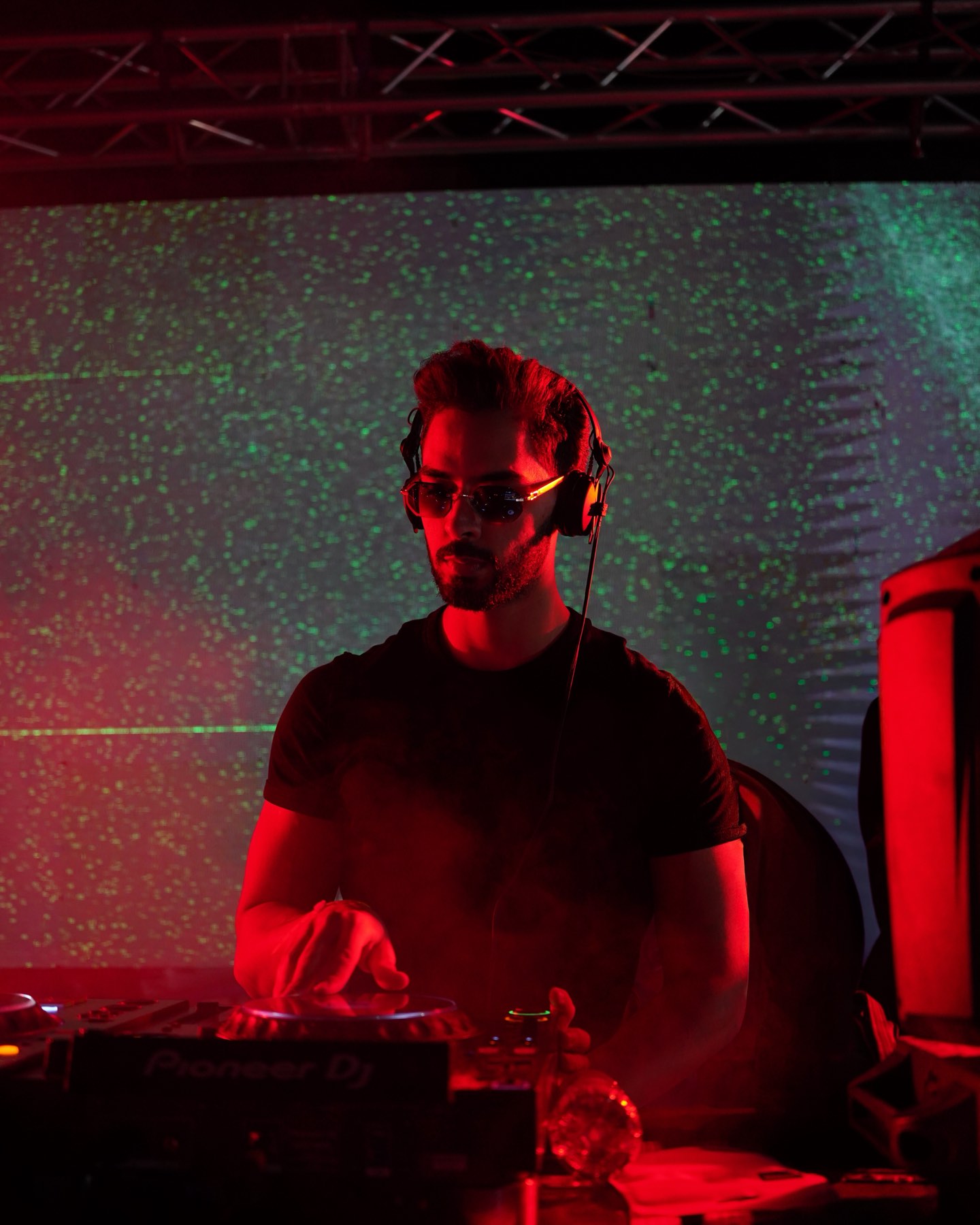 Omar Kyle live